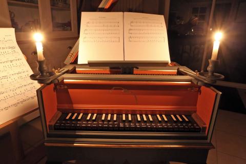  clavecin, ambiance éclairage à la bougie