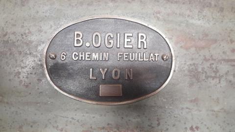 Plaqueuse de cadres B. Ogier, plaque signalétique